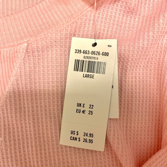 baby pink wafer top from Hollister, size L - Picture 2 of 3